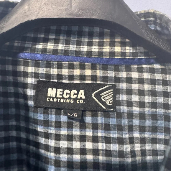 Mecca clothing co. seasuckle‎ style button down shirt  size large blue/black - Picture 4 of 7